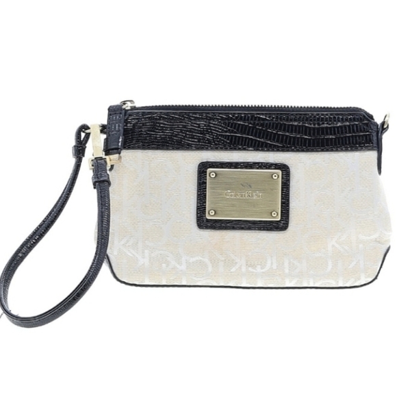 Calvin Klein Ivory Jacquard Wristlet - 7.75" x 5" x 1.5" - Picture 2 of 4